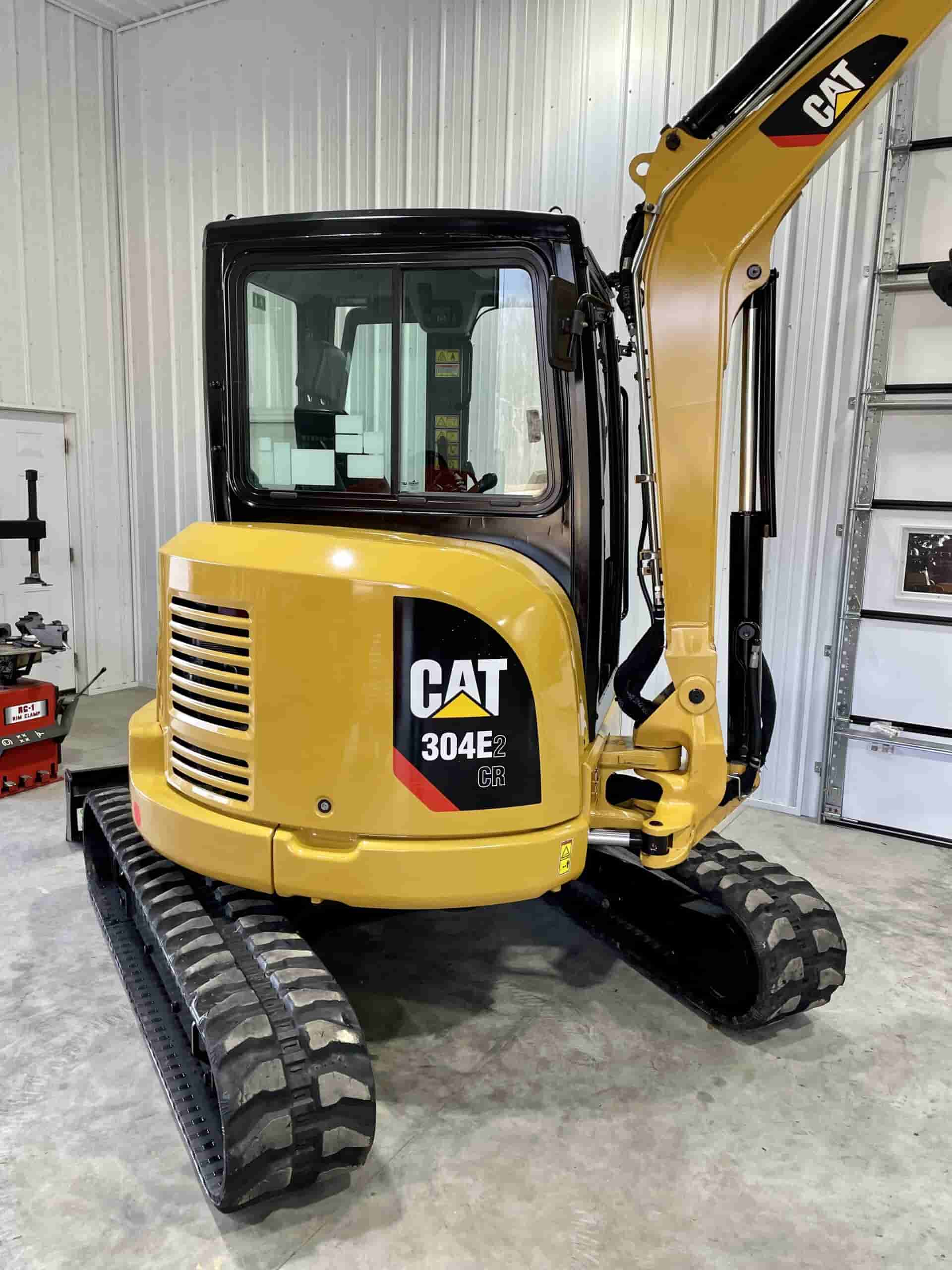 2019 CAT 304E2
